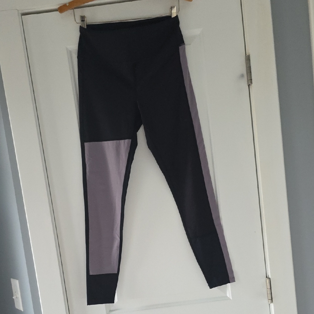 ALALA Black Leggings with Gray Panels